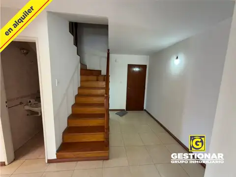 Gobernador Oliden 700, Piso 1