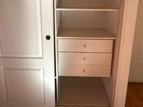 Zelada 5280 , Piso 1