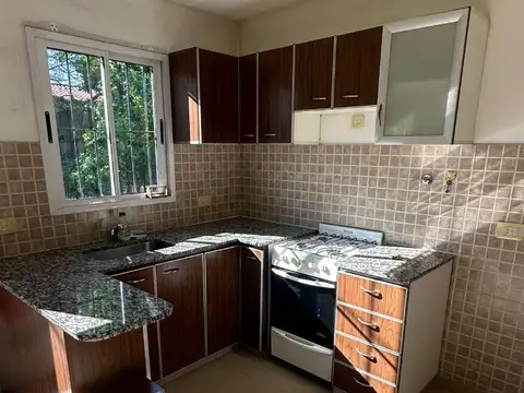 Zelada 5280 , Piso 1