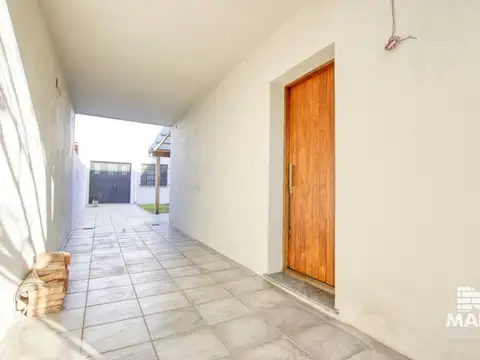 Casa en Venta en Munro, USD 250.000