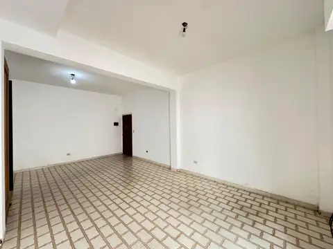 Departamento en Alquiler en Villa Ballester, $ 550.000