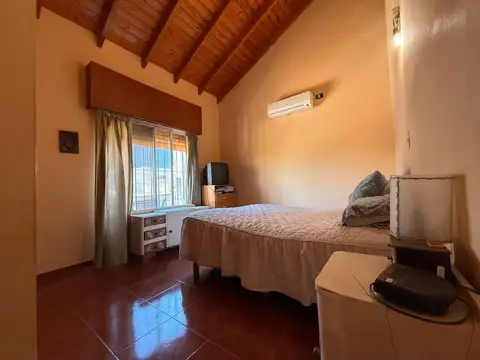 Depto Tipo Casa en Venta 50 años
