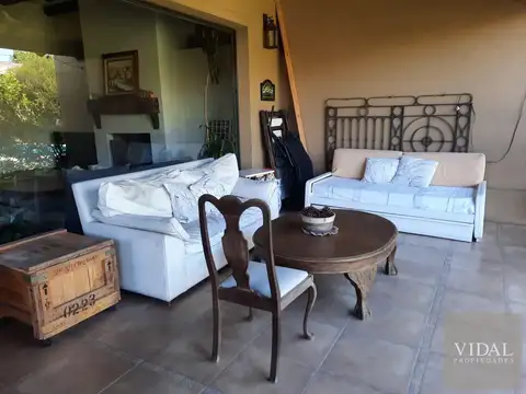 Echeverría al 1200