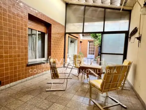 Depto Tipo Casa en Venta de 5 ambientes