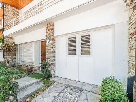 Casa en Alquiler de 4 dormitorios