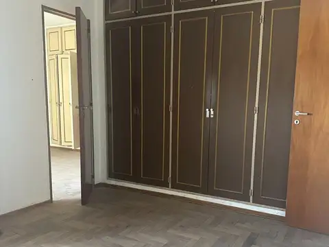 3 AMBIENTES EN EXCELENTE UBICACION