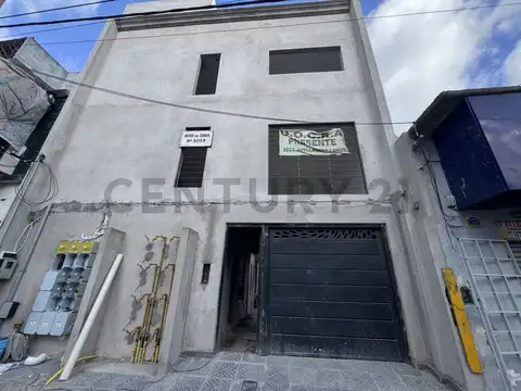 Venta de triplex a estrenar de 3 ambientes, AV. Belgrano 5669, Wilde.
