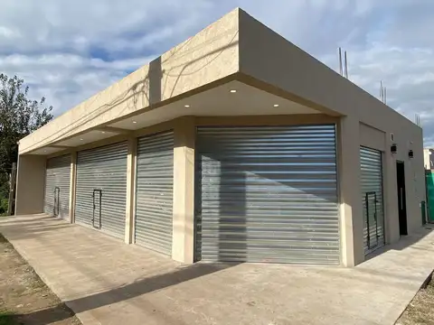 VENTA 3 LOCALES, PASO DEL REY, MORENO