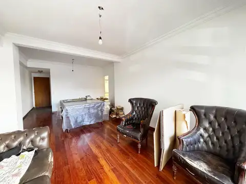 Departamento 4 ambientes con 2 baños