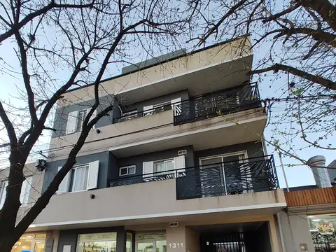 Av Libertad 1300, Piso 2