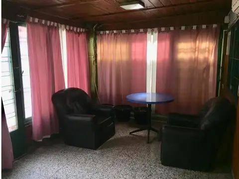 Depto Tipo Casa en Venta de 4 ambientes