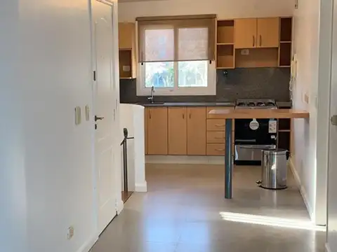 Departamento 5 ambientes con 2 baños