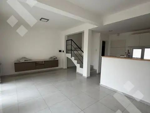 Venta Duplex 3 Dormitorios B° Confluencia Neuquen