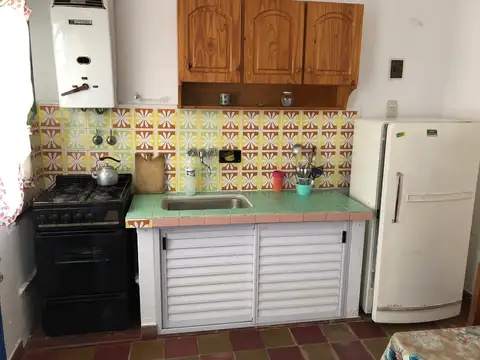 Venta complejo de 4 deptos a metros del mar! Totalmente amoblados y listos para alquilar. Mar del tu