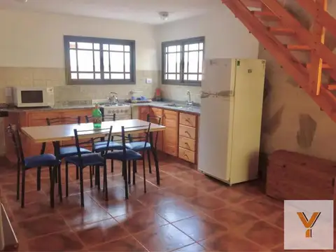 Casa 3 ambientes con 2 baños