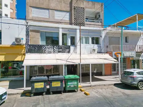 Local en Venta 48 años