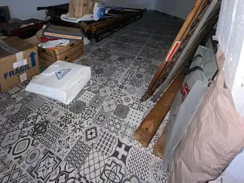 Local en  alquiler  de 30mts2 con gas y deposito