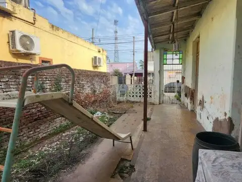 Casa en VENTA A RECICLAR OPORTUNIDAD - En Libertad, Merlo, G.b.a. Zona Oeste