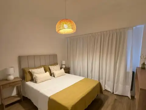 Departamento en Venta en Plaza Colon, USD 95.900