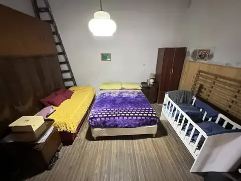 Casa 5 ambientes con 1 baño