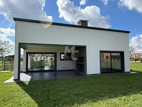 Casa en alquiler con piscina en San Pablo