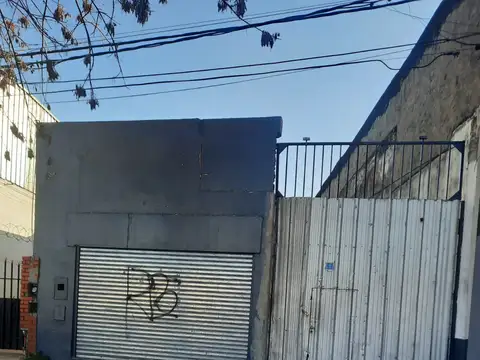 Boulevard Avellaneda 2400