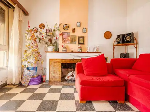 Casa en Venta con 1 cochera