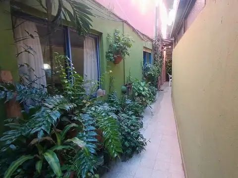 Depto Tipo Casa en Venta 60 años