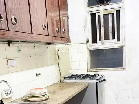 Departamento en Venta en Pompeya, USD 50.000