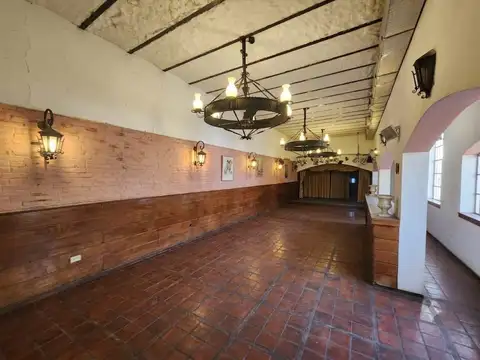 Depto Tipo Casa Monoambiente con 3 baños