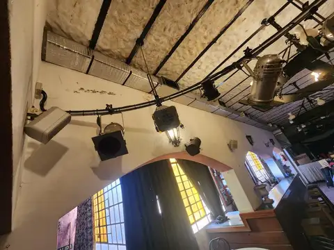 Depto Tipo Casa en Venta 40 años