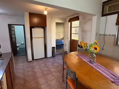 Depto Tipo Casa 4 ambientes con 2 baños