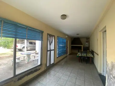 Casa en Alquiler Temporal con 1 cochera