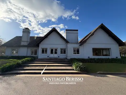Casa 6 ambientes con 3 baños