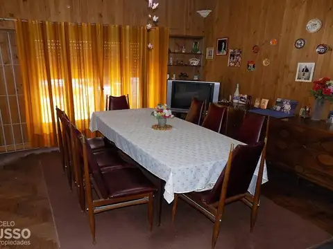 Casa 3 ambientes con 1 baño