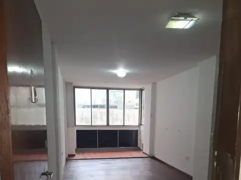 Departamento con 3 ambientes comodo en el centro en alquiler