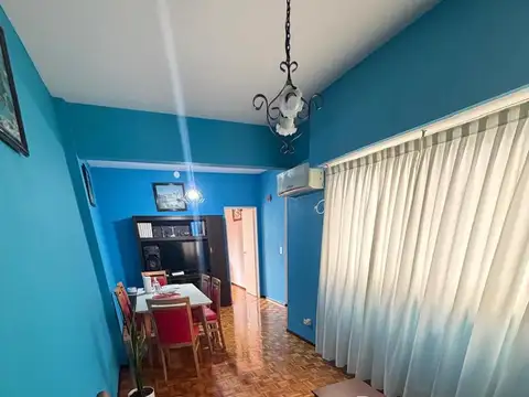 Depto Tipo Casa en Venta en Agronomia, USD 110.000