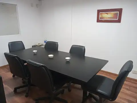 Oficina en Venta 50 años