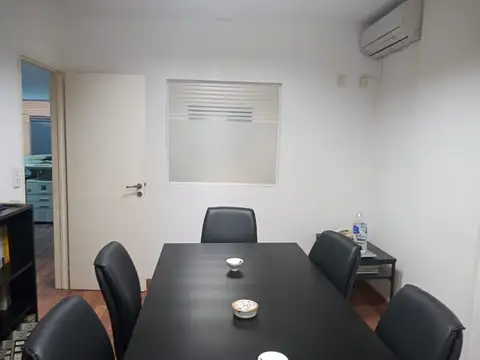 Oficina en Venta en Tribunales, USD 96.000