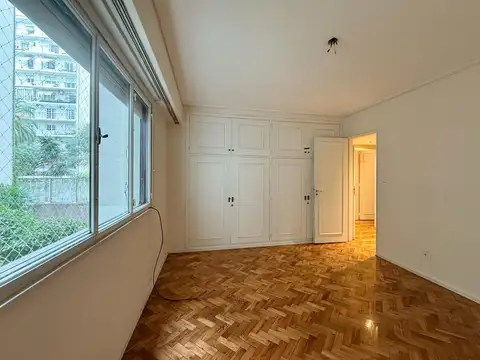 Departamento 4 ambientes con 3 baños
