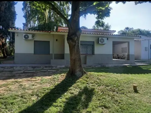 Casa en venta patio verde y pileta la ribera oliveros