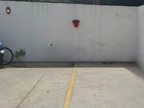 Depto Tipo Casa en Venta con 1 cocheras