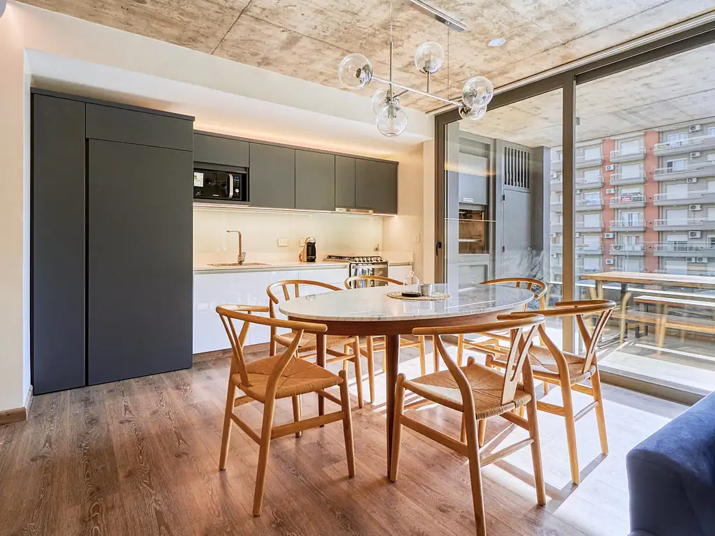 MIGUEL ANGEL , DEPARTAMENTOS CON ALMA DE CASA. de 18 Unidades en Villa Bosch