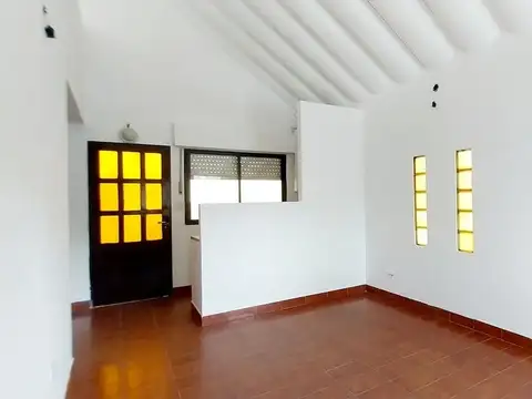 Depto Tipo Casa en Venta en Lomas de Zamora, USD 45.000