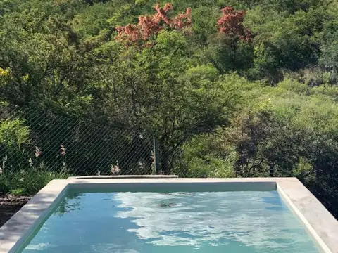 Casa en Alquiler en Calera Central, $ 1.150.000