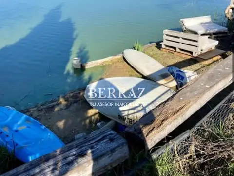 Casa 8 ambientes con 4 baños