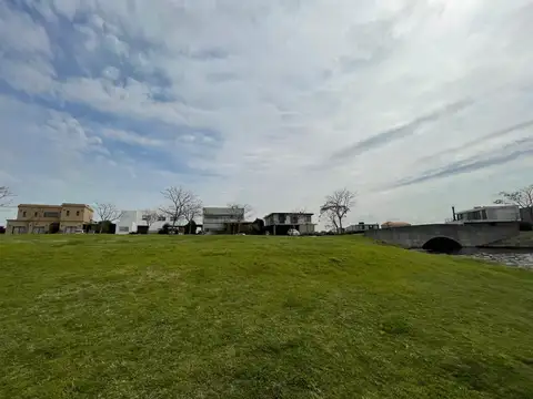 Terreno en Venta en Puertos - Barrio Vistas, USD 190.000