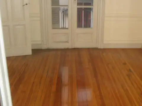 25 DE MAYO 700 150Mts. 5 DESPACHOS o DORMIT. OFIC/VIV.