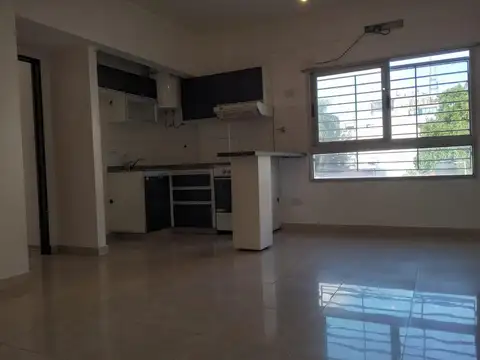 VENTA!  Departamento impecable de 2 amb  Ramos Mejia