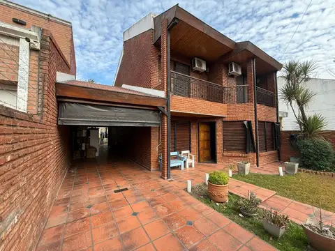 Casa en Venta de 5 dormitorios